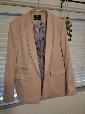 Women's Light Pink Shawl-Collar Blazer